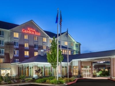 Doubletree By Hilton Portland Tigard